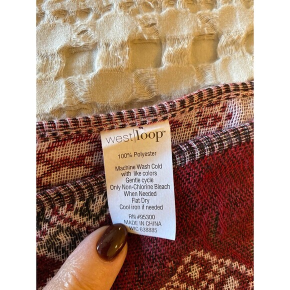 West Loop Scarf Shawl Wrap Coverup Lightweight Distressed Aztec Fringed  Rust - Picture 7 of 11